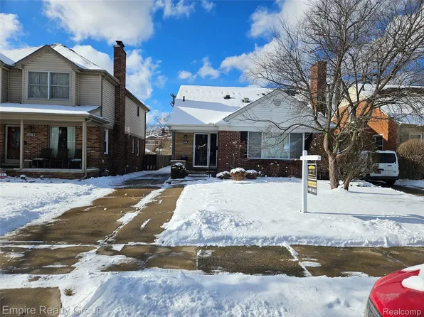 243 Devonshire St, Dearborn, MI 48124