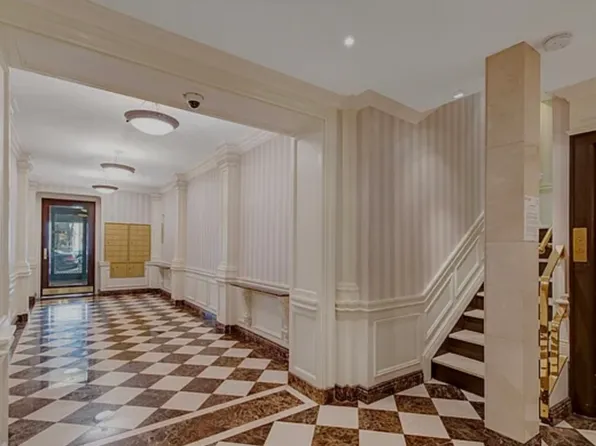 30 East 95th Street image 7 of 8