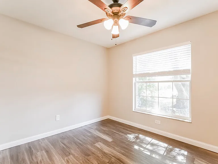 4166 Shadow Creek Cir — Photo 12