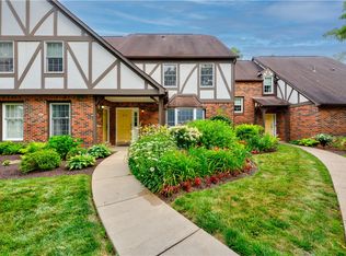 214 Allenberry Cir, Pittsburgh, PA 15234