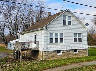 1148 N Broad St, Griffith, IN 46319