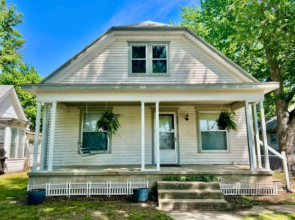 606 N B St, Arkansas City, KS 67005