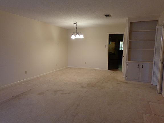 Living & dining room