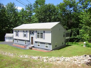 5 Mountain View Ln, Rochester, NH 03867