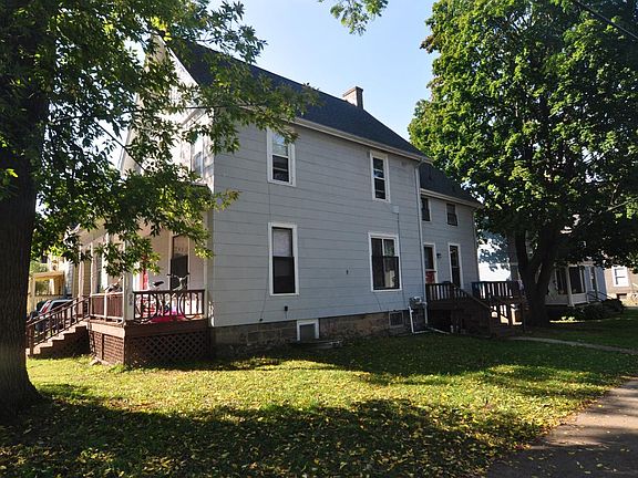 2nd image of 908 Mary St