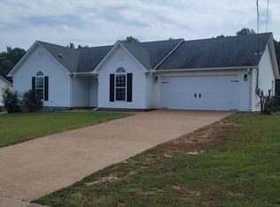 85 Mill Brook Ln, Jackson, TN 38305