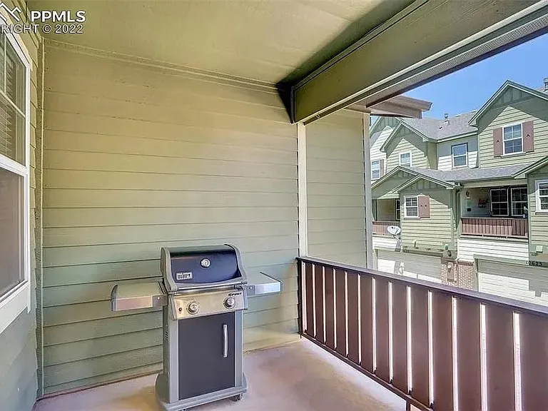 10618 Ouray Creek Point — Photo 17