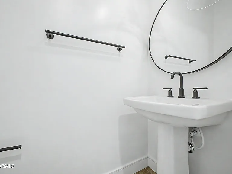 1131 E Yellowstone Pl — Photo 19