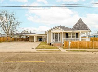 215 Vacherie St, Lockport, LA 70374