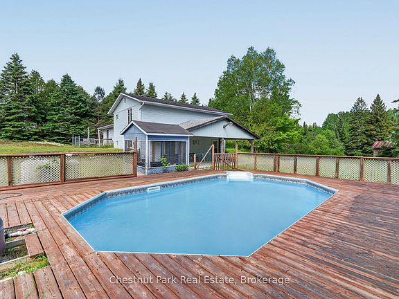 3rd image of 41 Hawthorn Ln