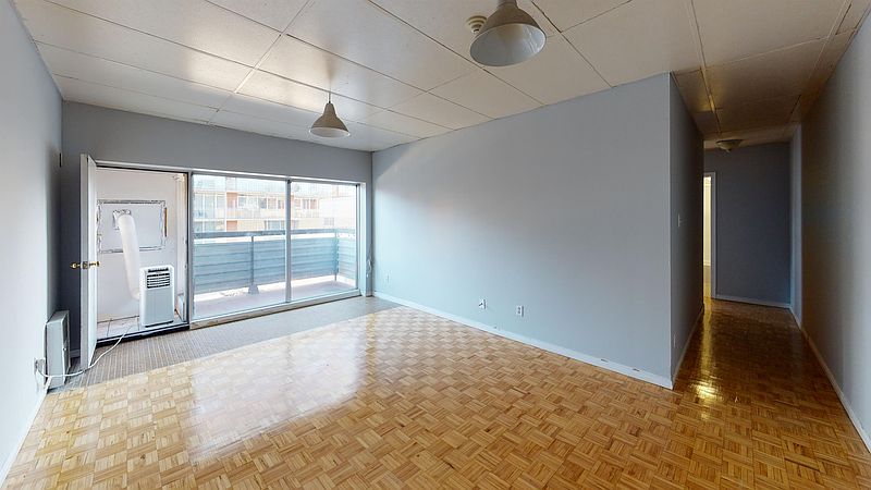 Ottawa Apartment for rent - 2 Bedrooms — photo 5