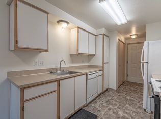 1630 SE Crystal Lake Dr UNIT B, Corvallis, OR 97333