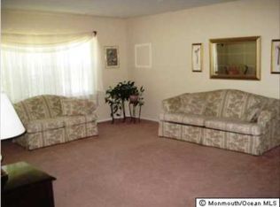 1266A Hamilton Ct, Lakewood, NJ
