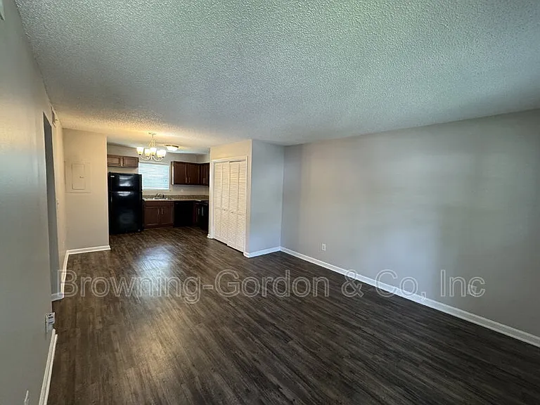 1303 Acklen Ave #103 — Photo 1