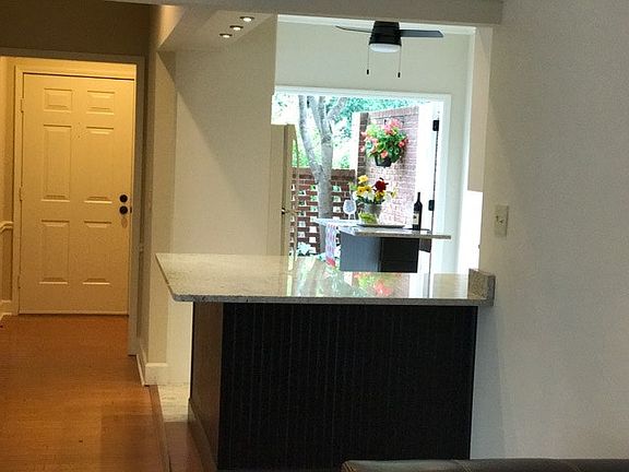 Open kitchen