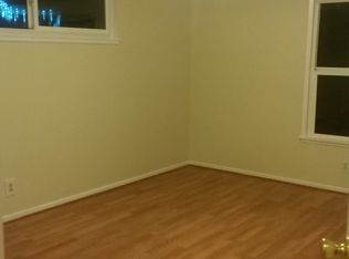 15643 Labrador St, North Hills, CA 91343