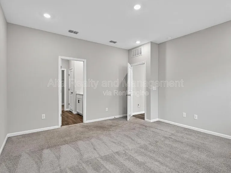 14757 Cashew Ave — Photo 25