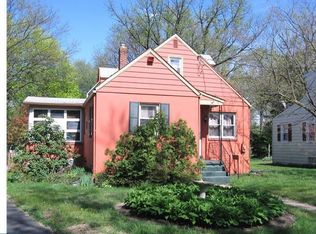 2 Oregon Ave, Palmyra, NJ 08065