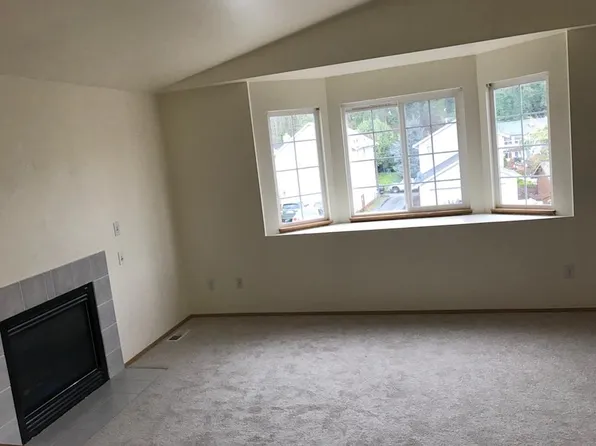 6131 47th Ave S #A, Seattle, WA 98118