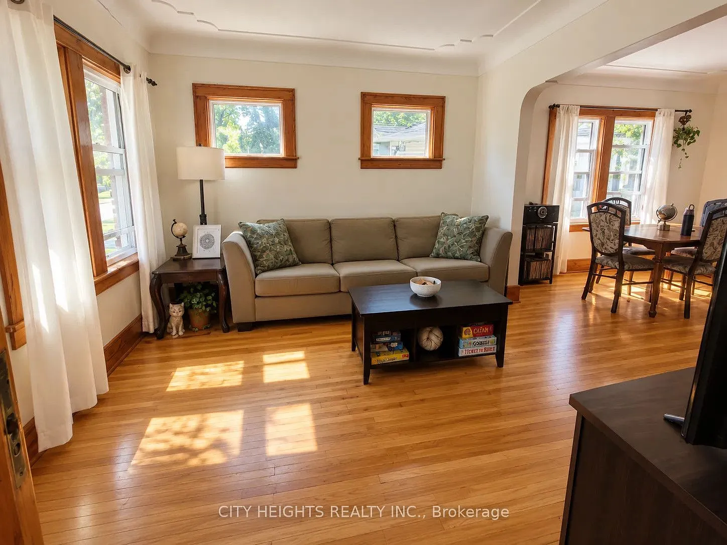 2 bed, $2,250 — Photo 4