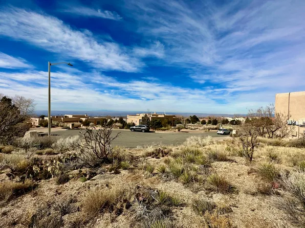 4904 Cresta Del Sur Ct NE, Albuquerque, NM 87111