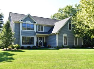 612 Forest View Ave, Elk Grove Village, IL 60007