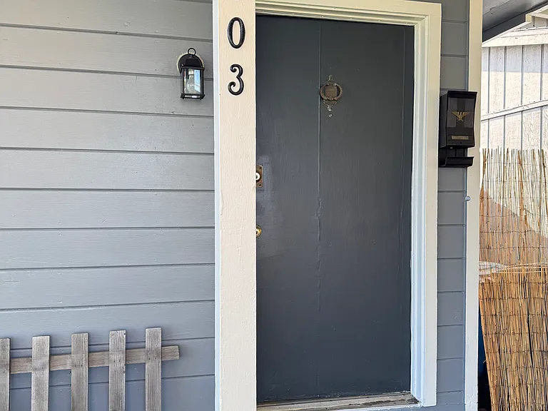 3503 Cottage St — Photo 1