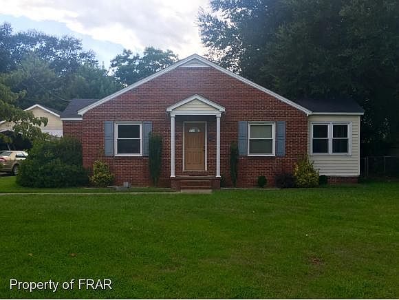 1st image of 109 S Dickson St