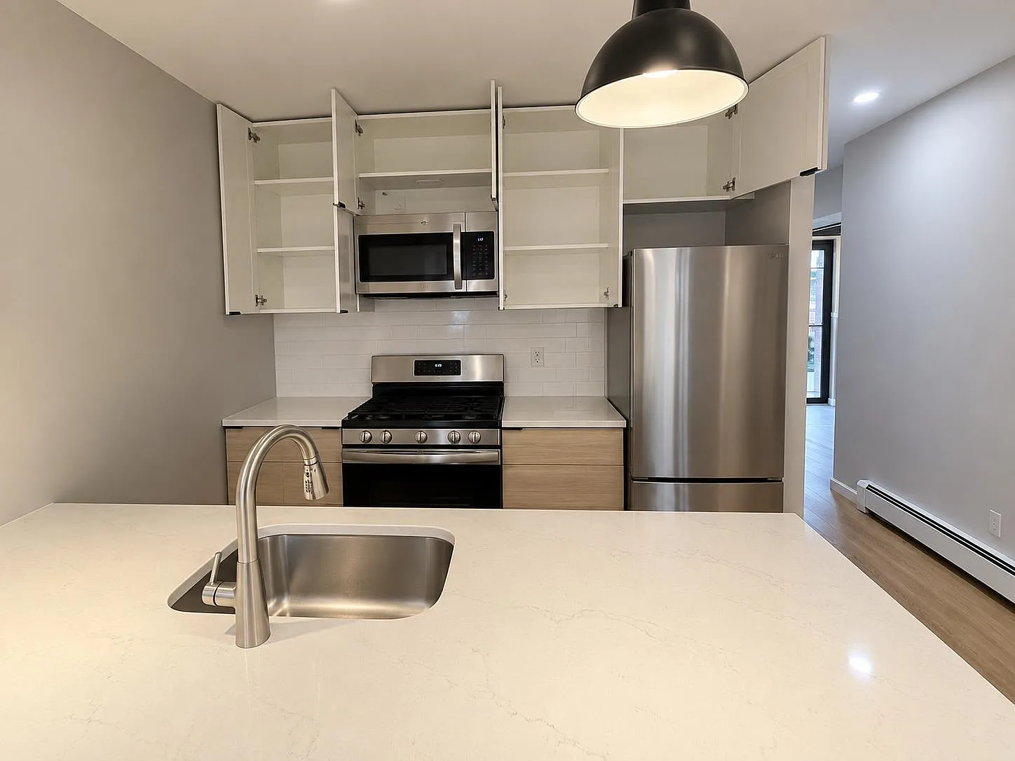 1 bed, 1.0 bath, 600 sqft, $1,850 — Photo 3