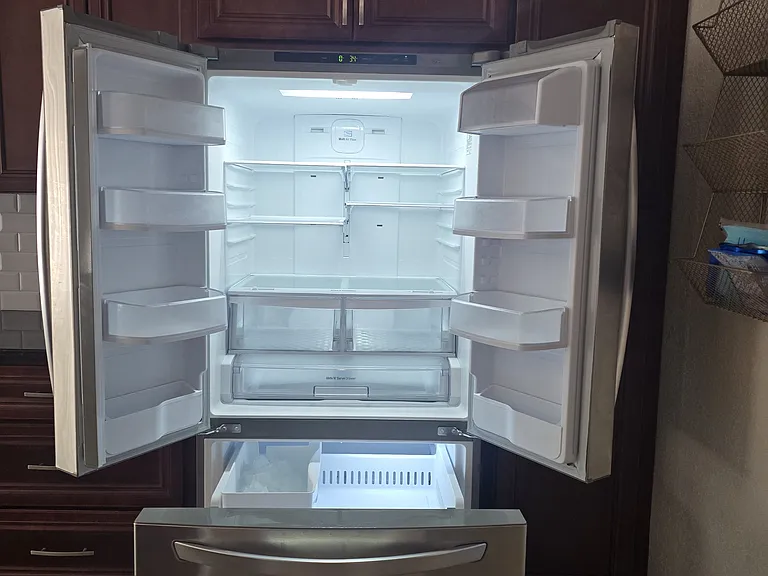 Refrigerator1