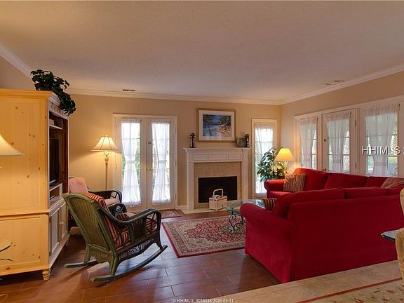 2nd image of 70 Shipyard Dr APT 132