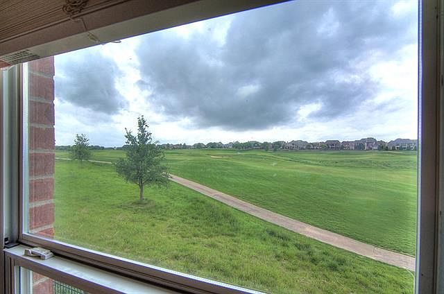 1st image of 516 Mozart Way