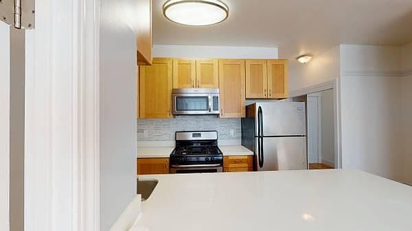 1st image of 1106 Bush St APT 704