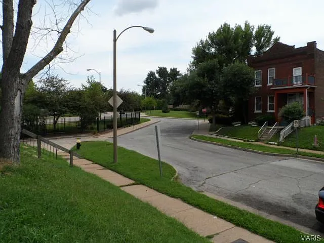 private street view - 3805 Folsom Ave #A