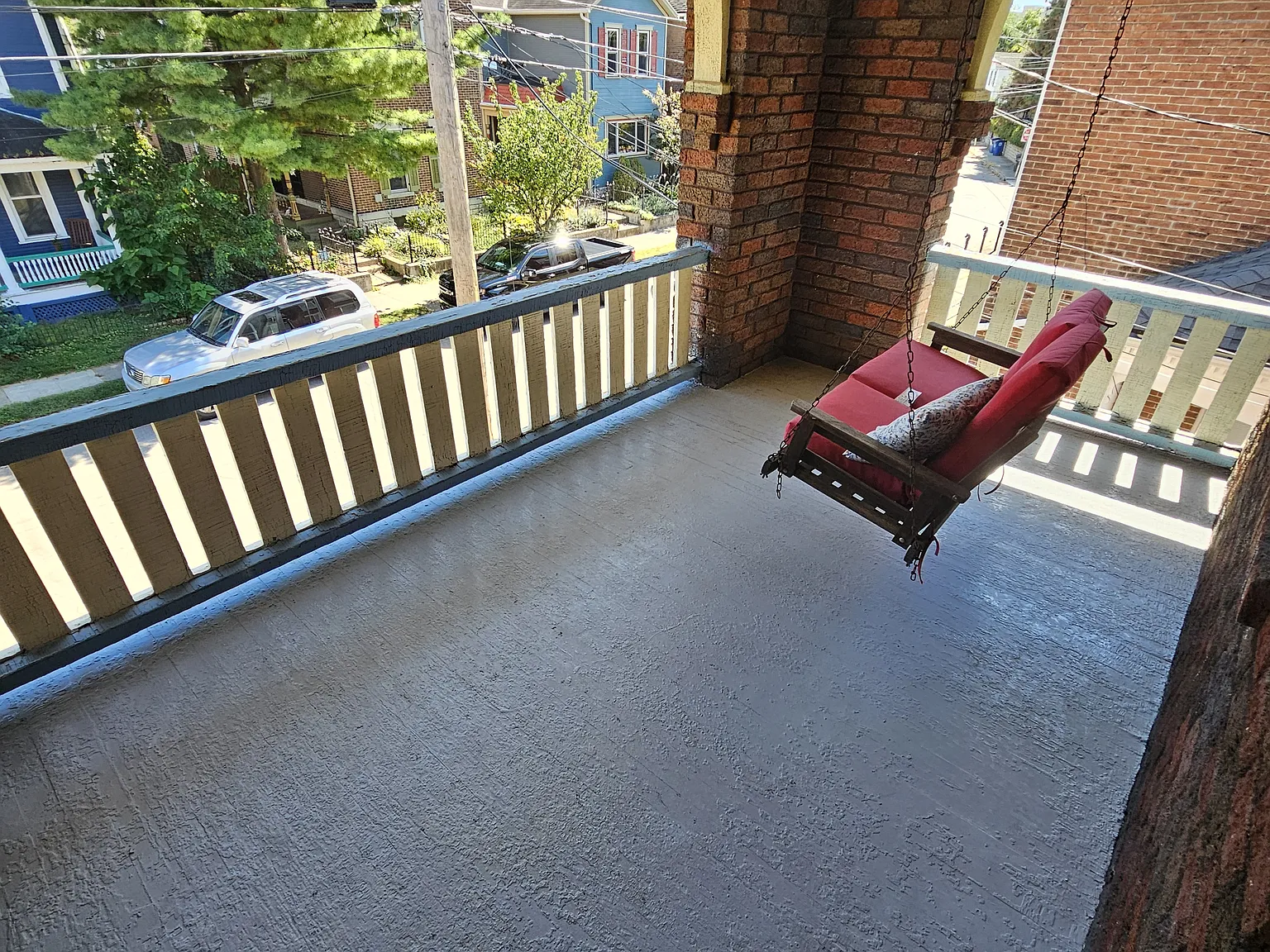 2 bed, 1000 sqft, $1,050 — Photo 3