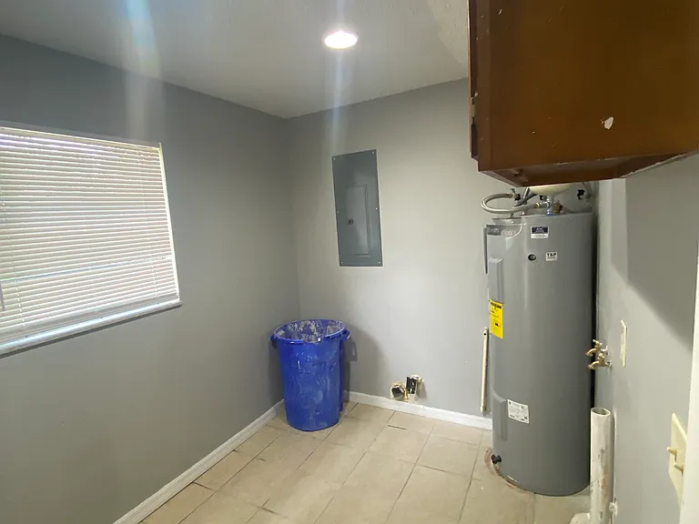Utility/Laundry room