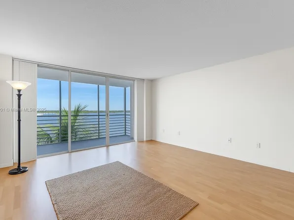 1175 NE Miami Gardens Dr APT 610, Miami, FL 33179