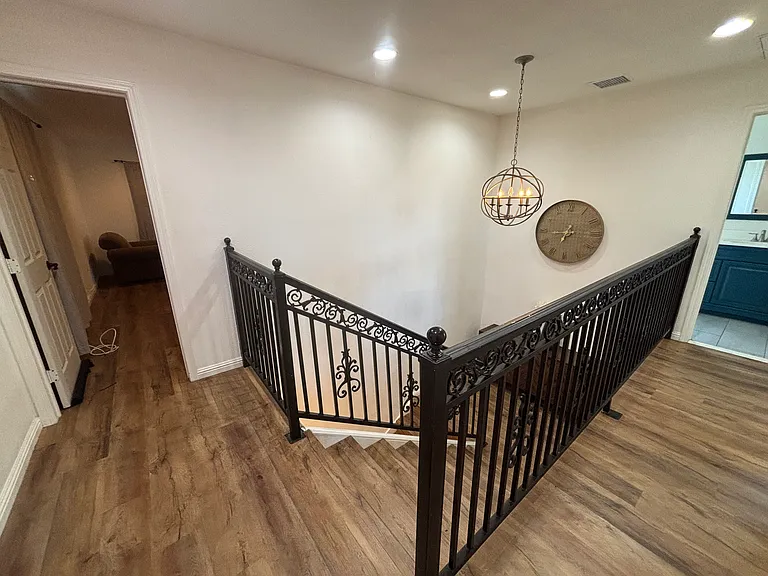 306 E Cummings Ln — Photo 11