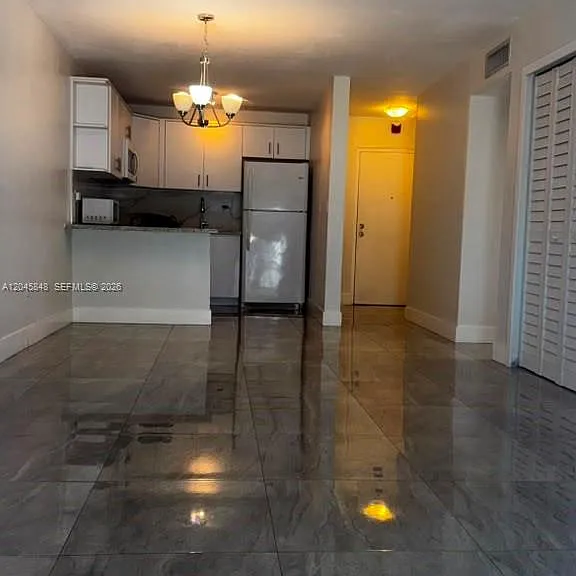 145 SW 30th Ct #209B — Photo 4