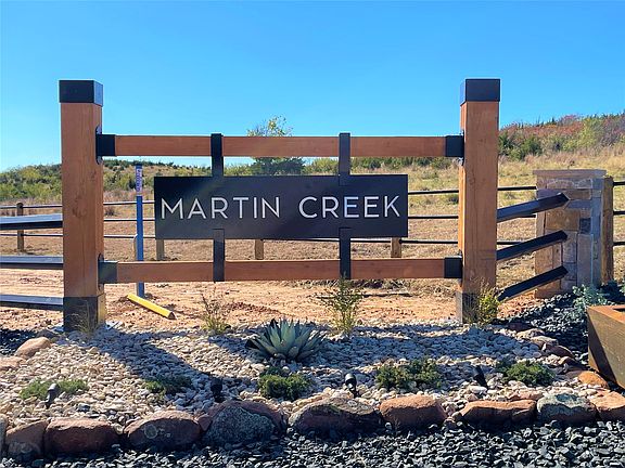 2nd image of 12581 Sue Ln