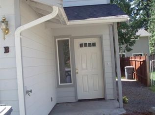 5427 Rainier Dr E #B, Bonney Lake, WA 98391