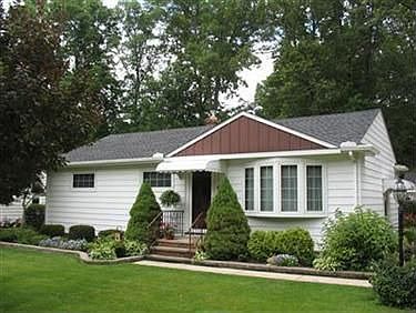 1st image of 3147 W 231st St