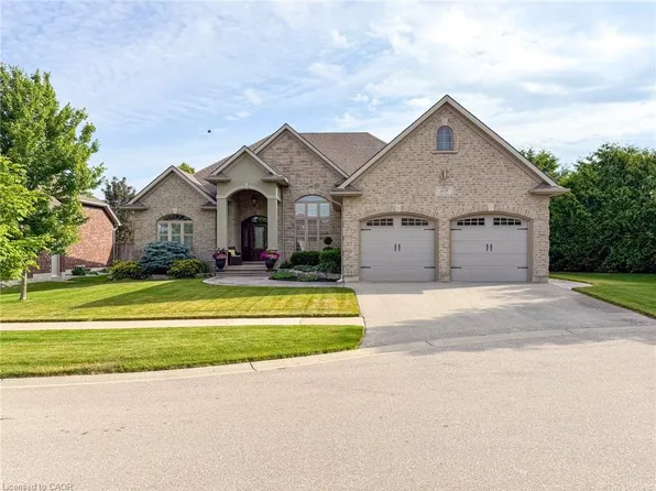 69 Tan Ave, Norfolk County, ON N0E 1Y0