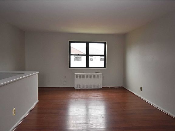 4th image of 13651 Park Ln #720