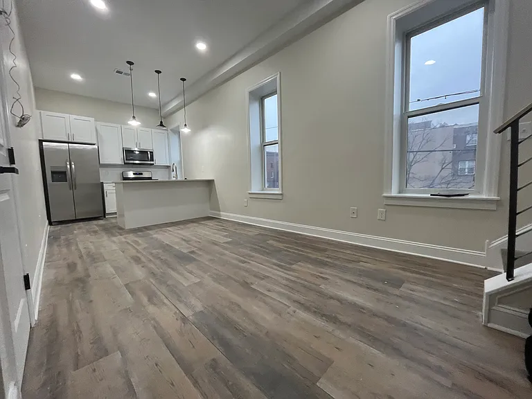 1401 S Broad St #B — Photo 12