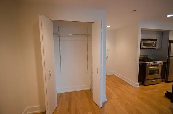 Rented by HighRiseNY | media 10