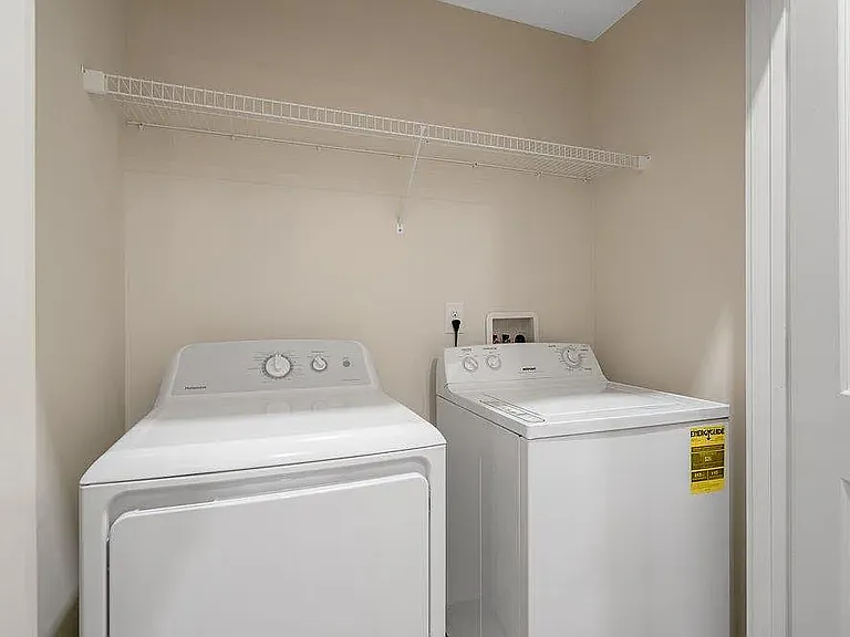 The Luxe at Indian Lake Village — Photo 12