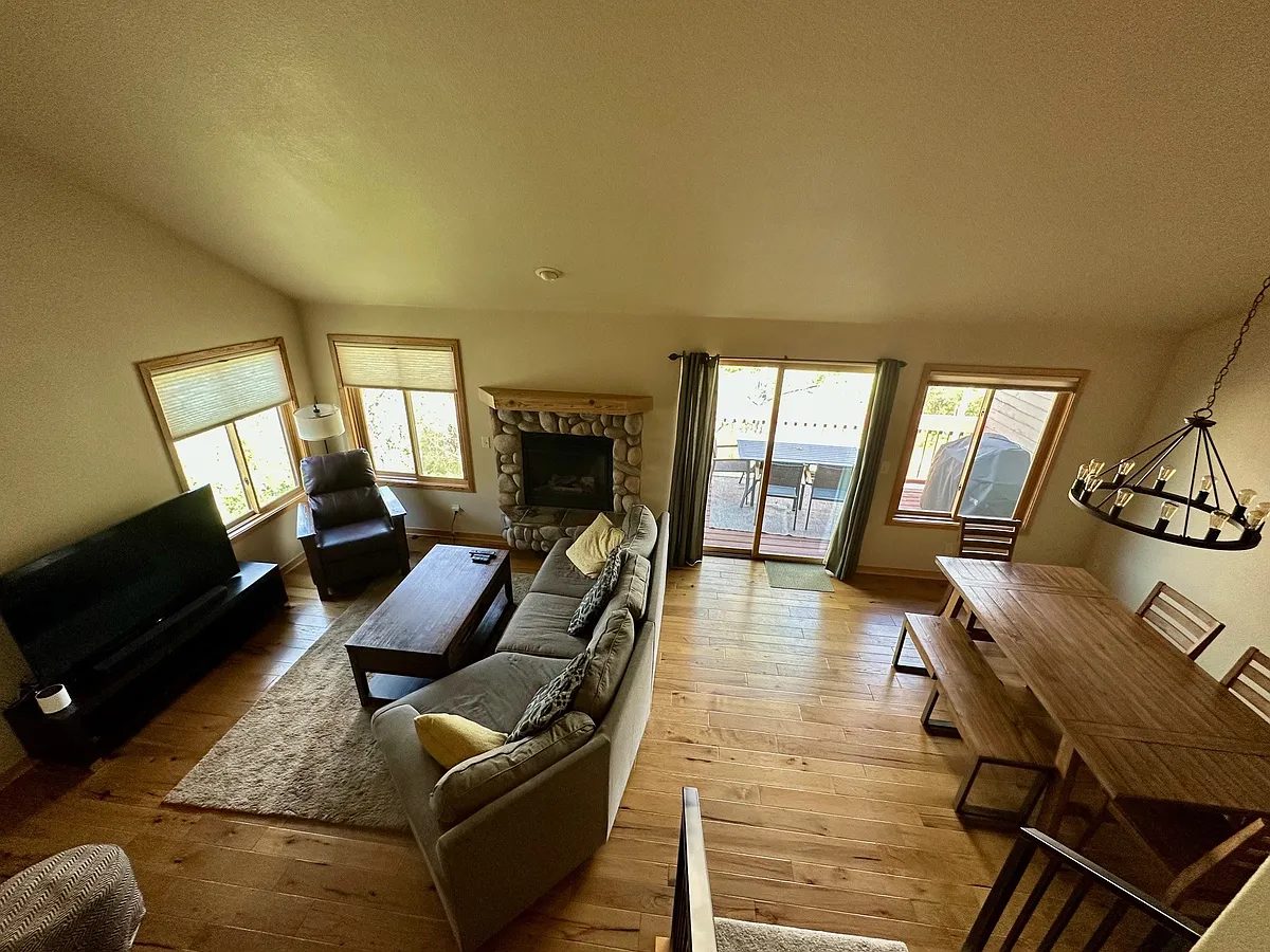 Building Photo - 831 Mill Run Ct