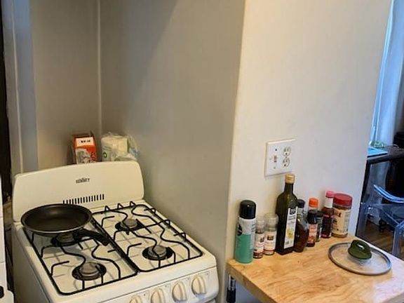 5th image of 165 Mott St #3E