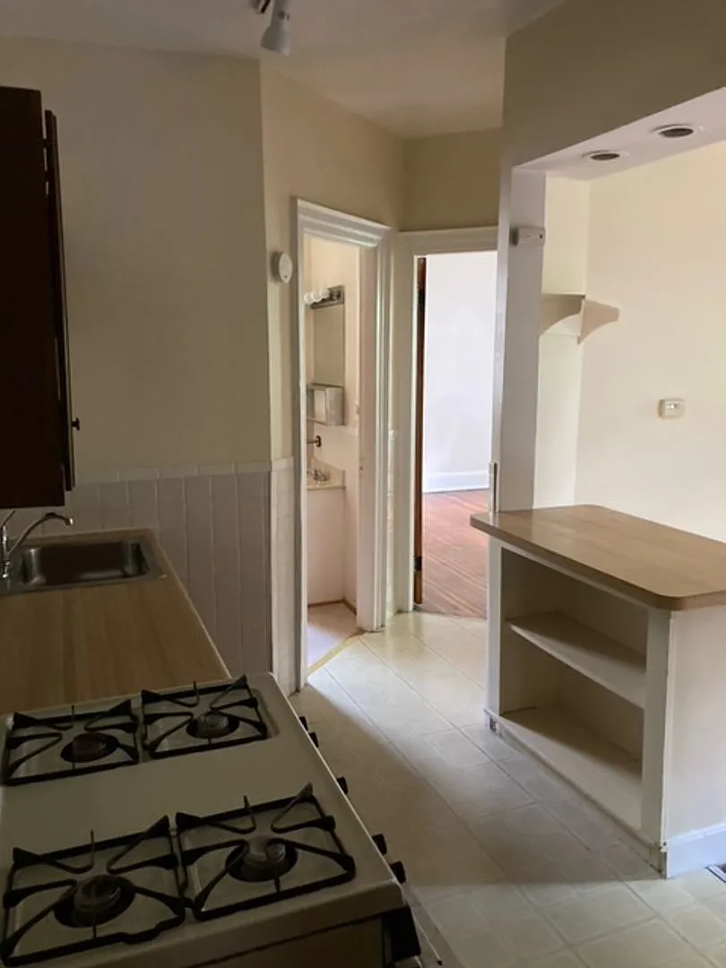 Martana Flats — Photo 3